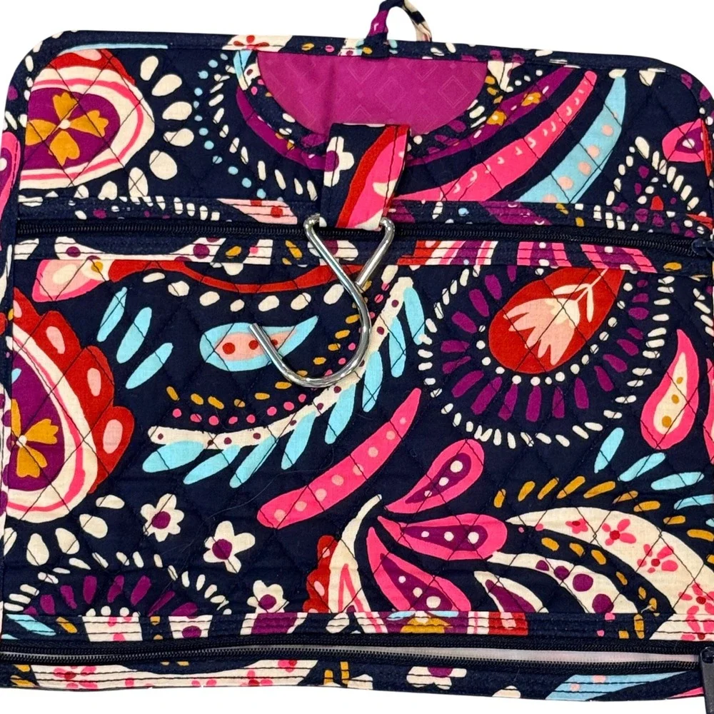 Vera Bradley Hanging Travel Organizer Quilted Navy Pink Paisley Toiletry Bag